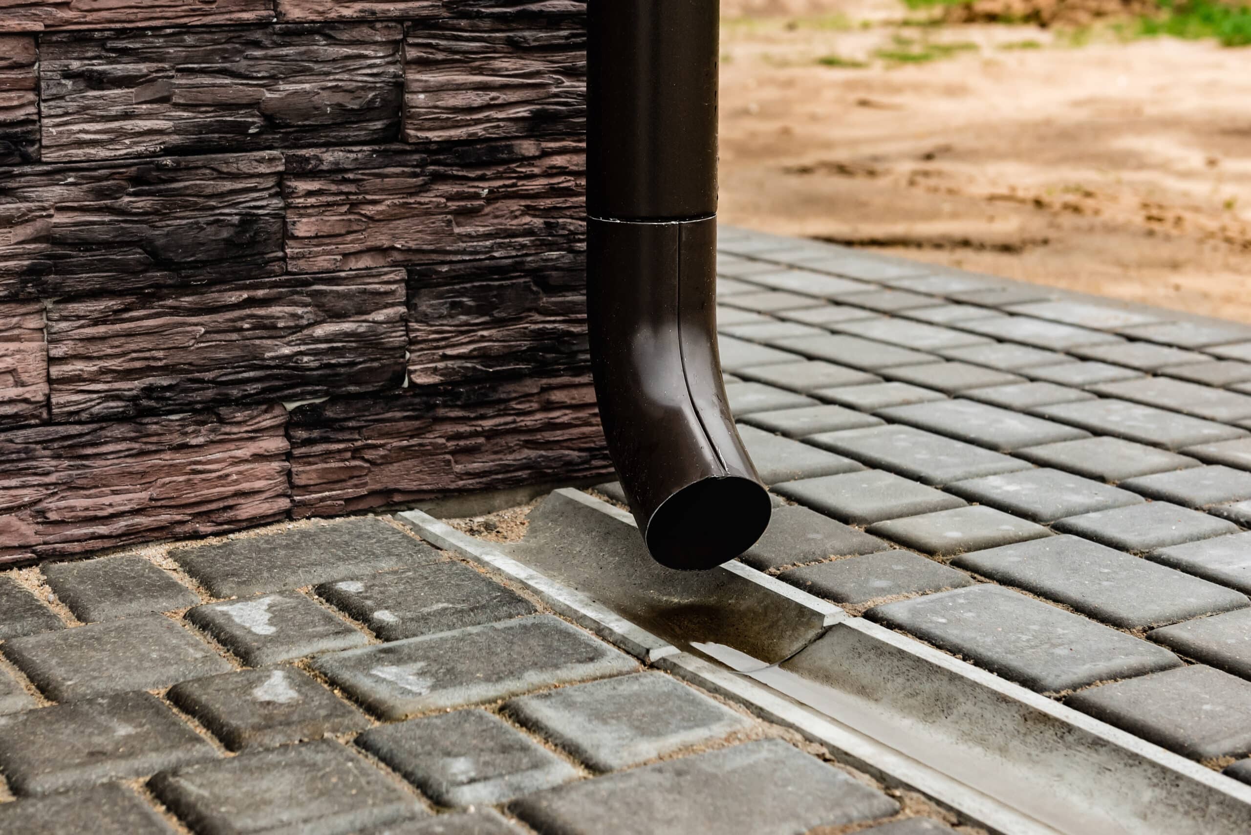 Pose et entretien de gouttières à Lens