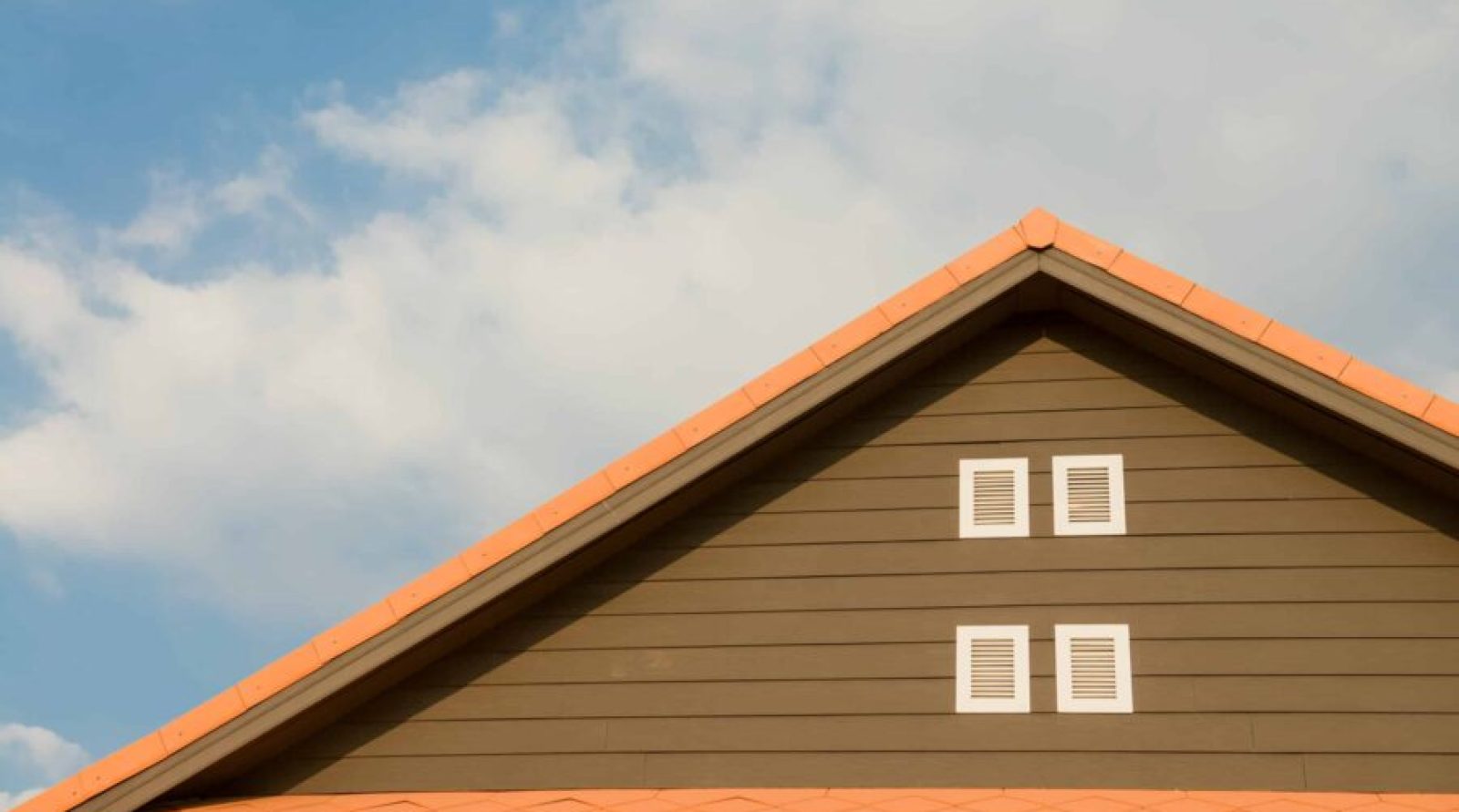 Couvreur à à Avion